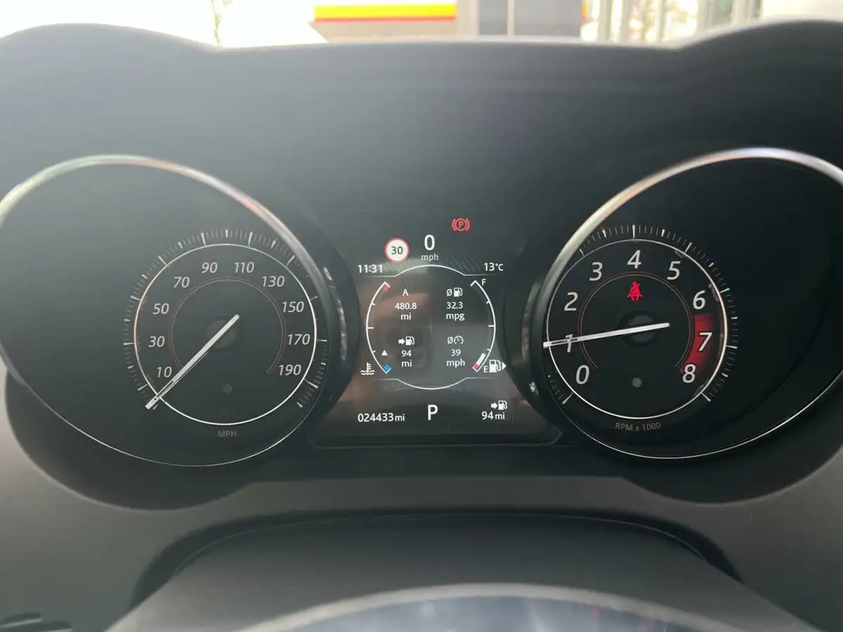 2019-jaguar-f-type-20-i4-r-dynamic-ss-coupe-big-16