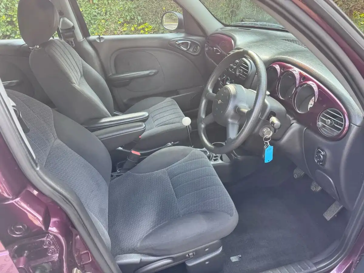 2003-chrysler-pt-cruiser-20-classic-big-9