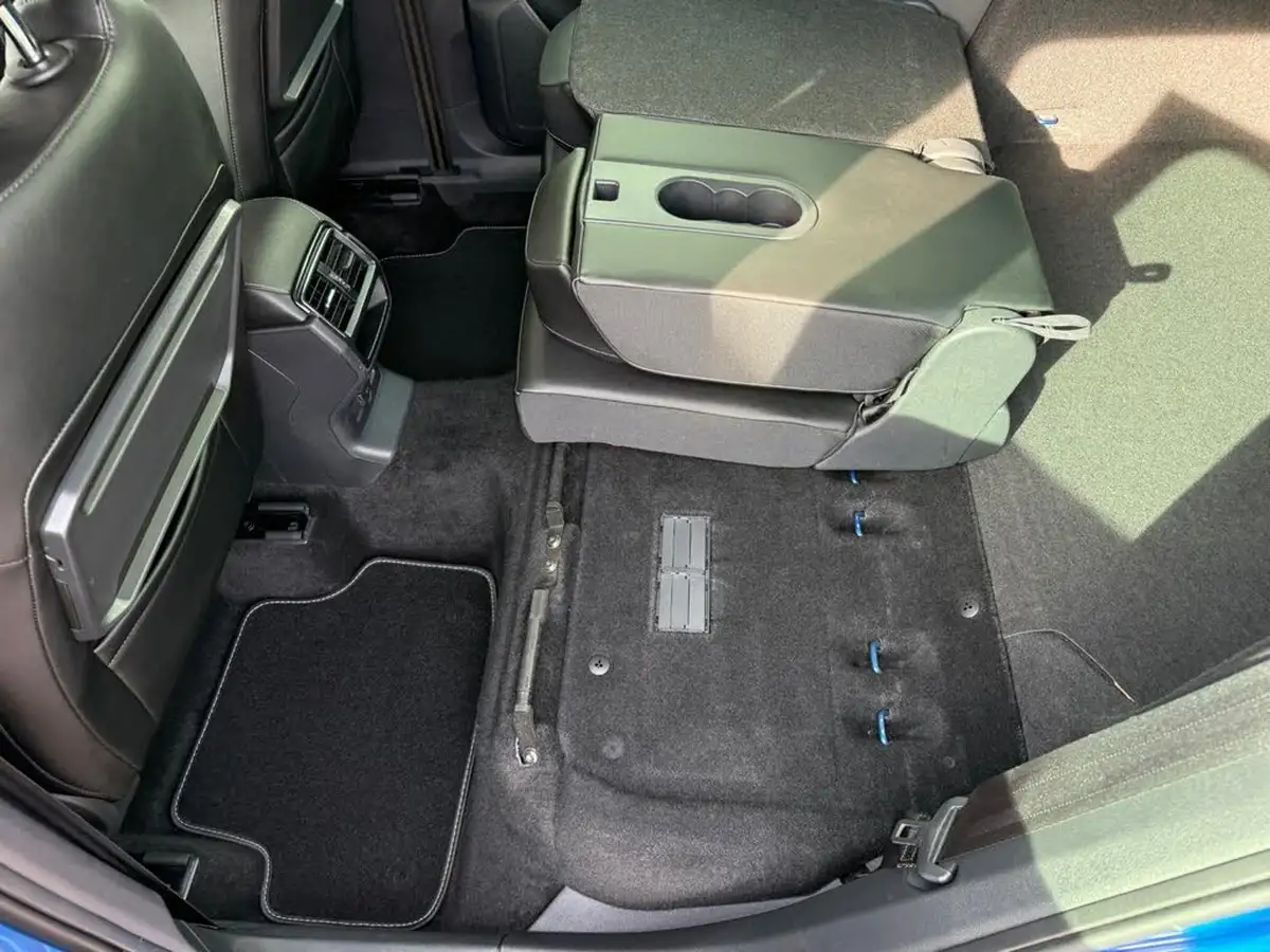 2021-skoda-karoq-15-tsi-se-l-big-42