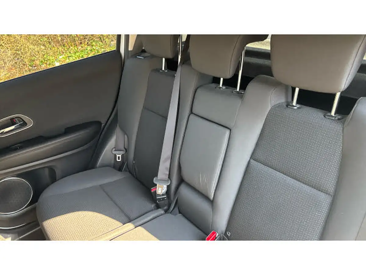 2019-honda-hr-v-15-i-vtec-se-cvt-big-7