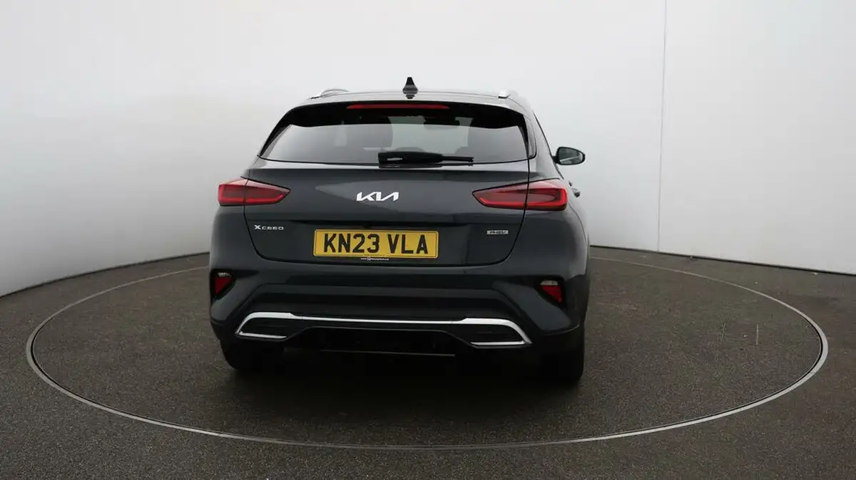 2023-kia-xceed-16-gdi-3-big-49