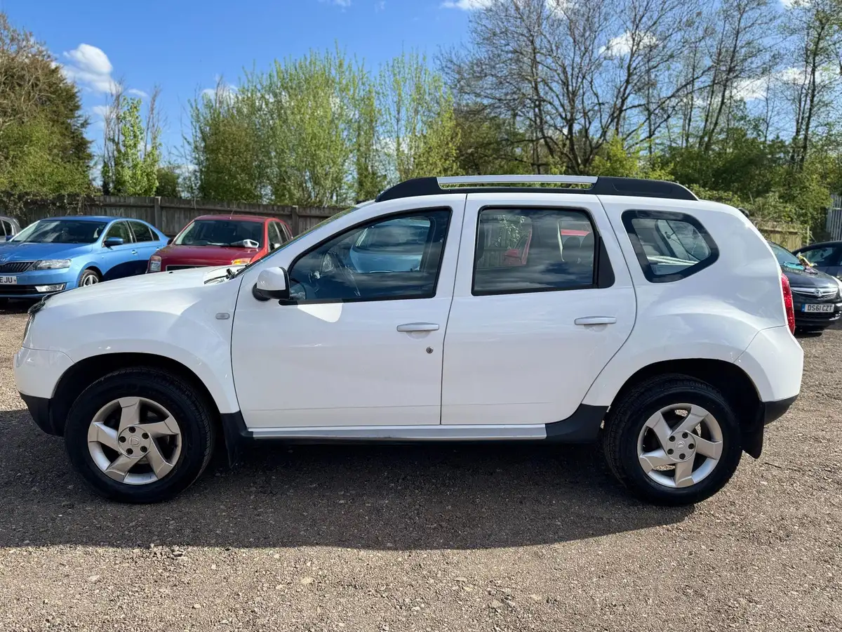2014-dacia-duster-15d-laureate-110-110bhp-4x4-big-4