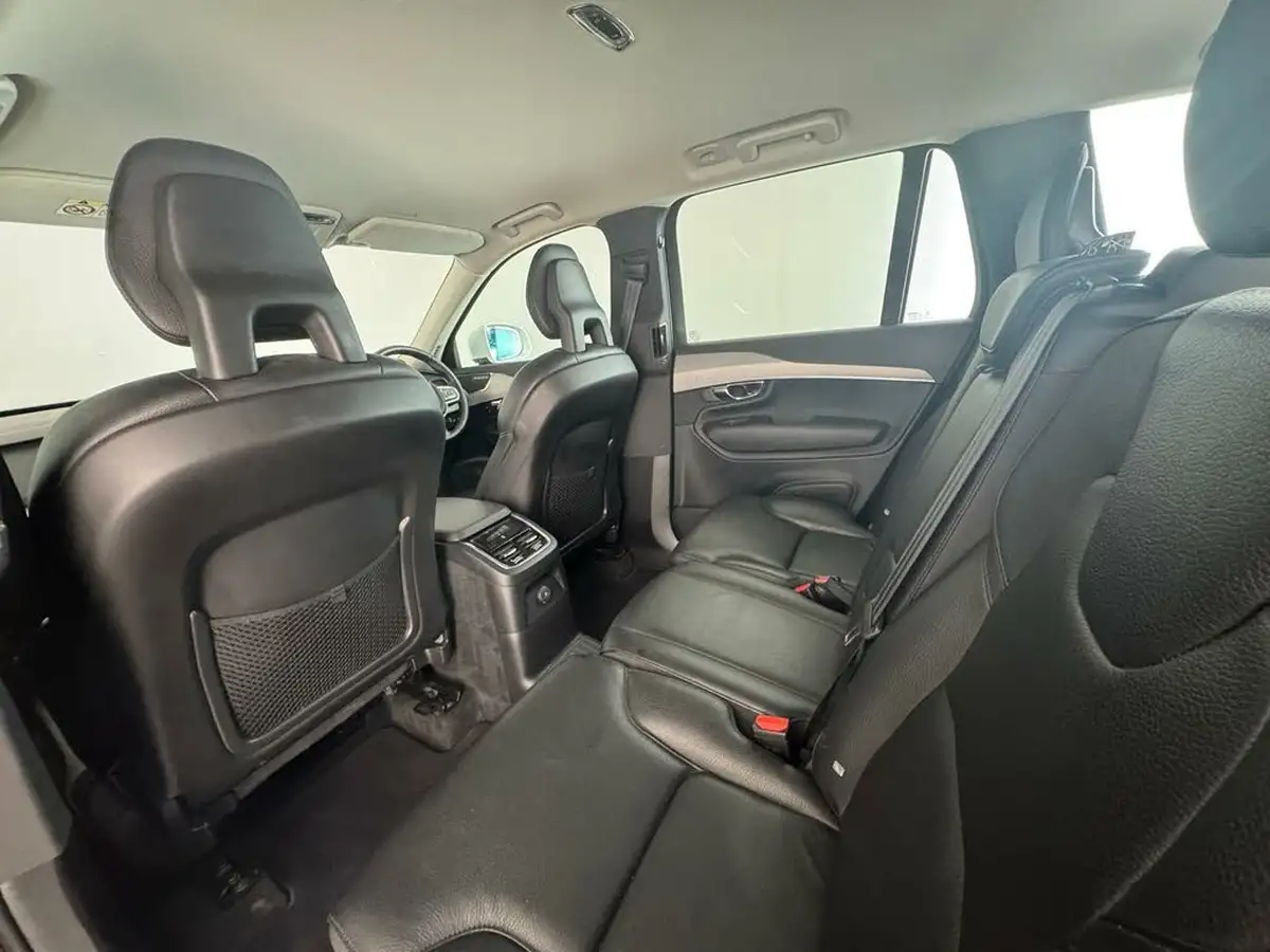 2021-volvo-xc90-20-t8-inscription-expression-455bhp-big-16