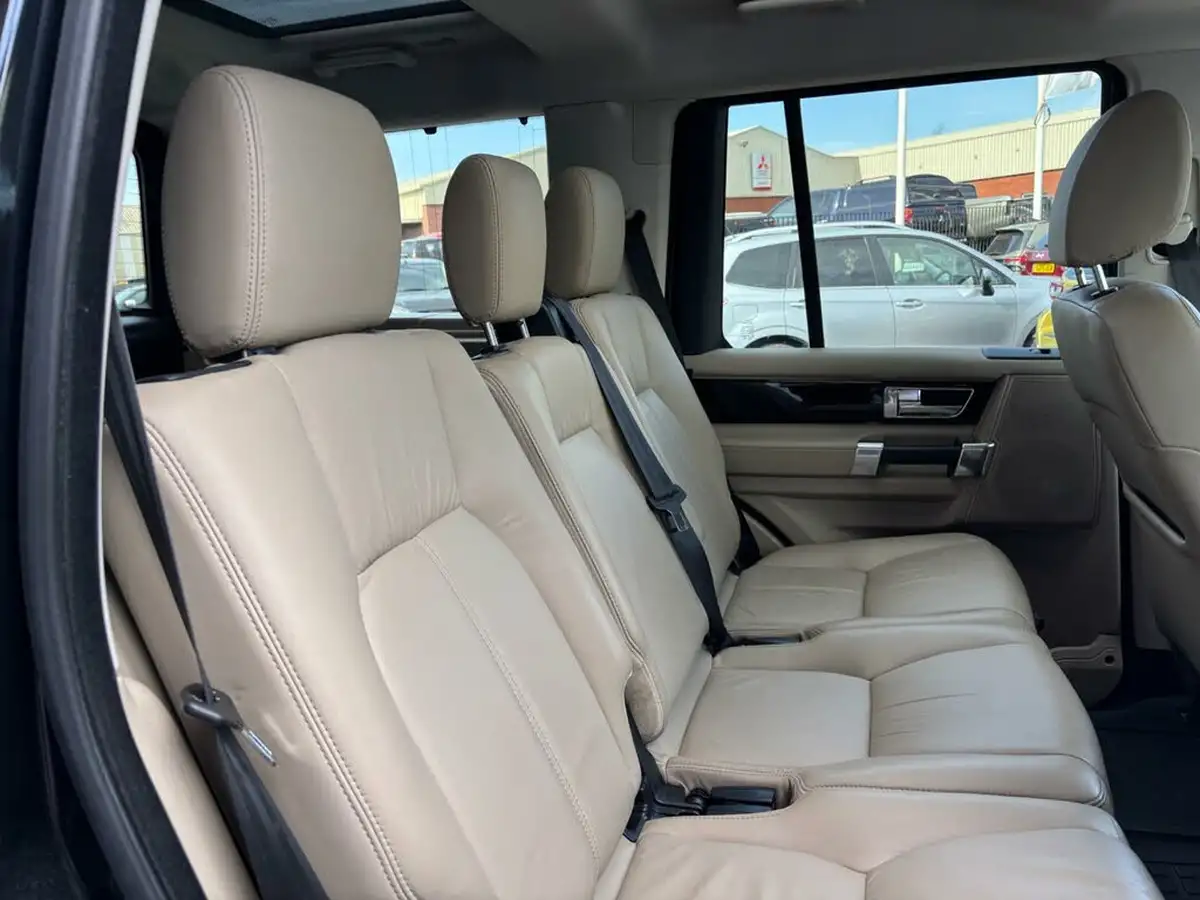 2011-land-rover-discovery-4-30td-hse-30sd-v6-auto-big-15