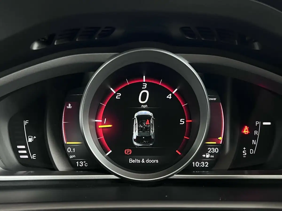 2017-volvo-v40-20td-d2-r-design-pro-geartronic-big-19