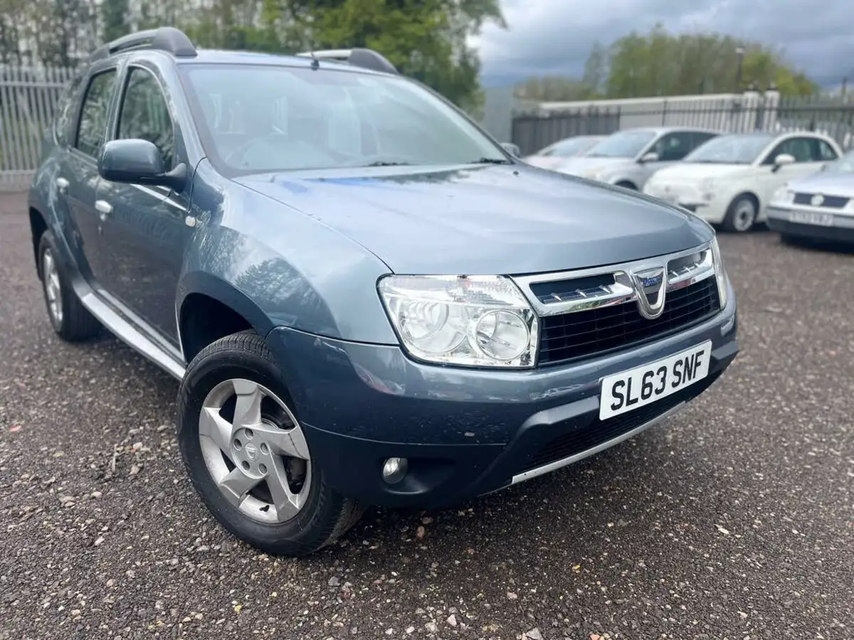 2013-dacia-duster-15d-laureate-107bhp-big-0