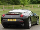 2010-ferrari-california-43-small-77