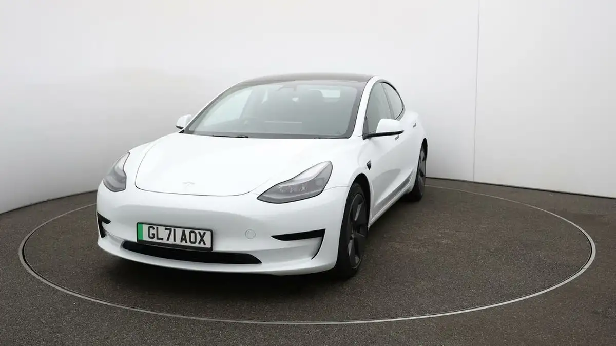2021-tesla-model-3-e-standard-plus-big-29