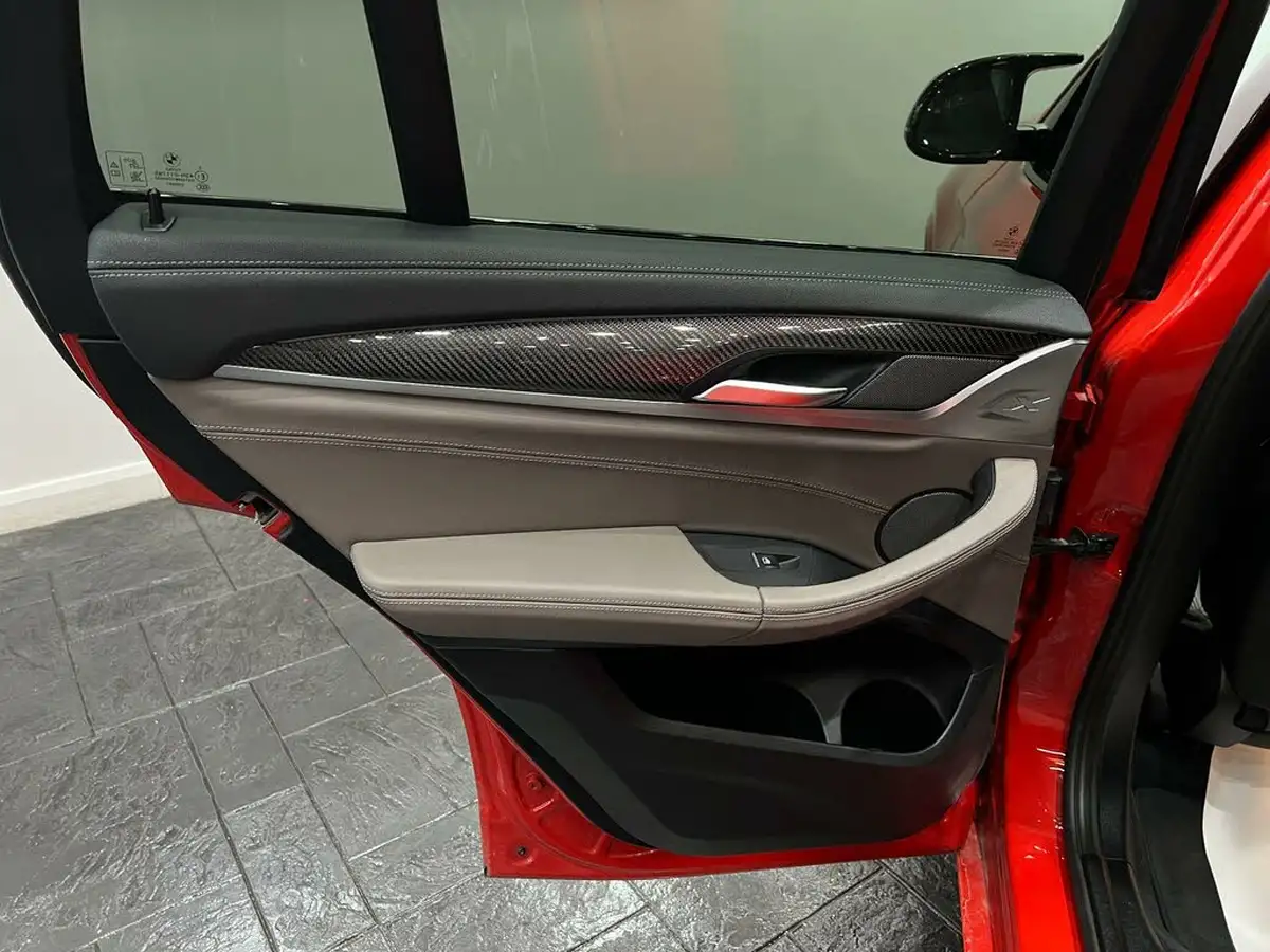 2019-bmw-x4-30-m-competition-big-73
