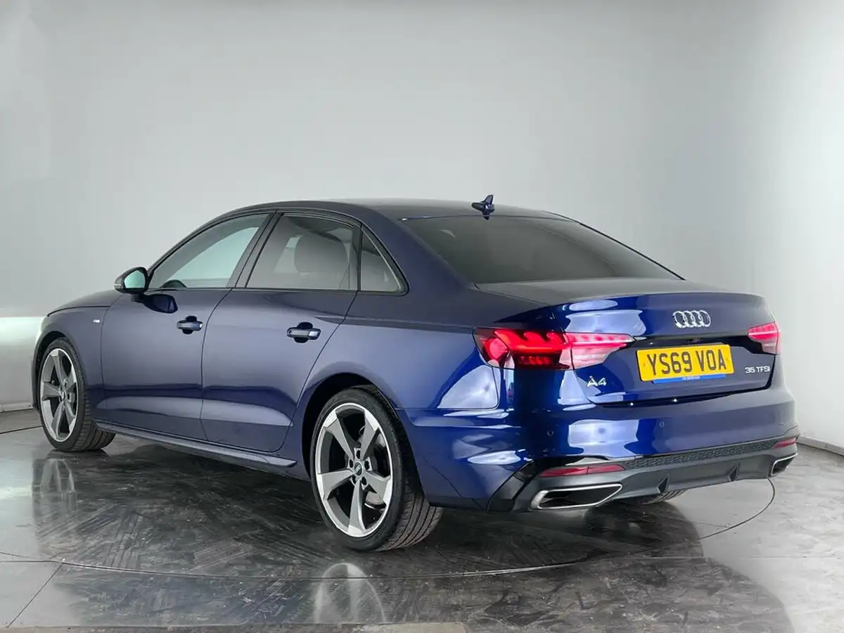 2020-audi-a4-20-35-tfsi-black-edition-big-2
