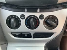 2012-ford-focus-16-zetec-ti-vct-125ps-hatchback-small-12