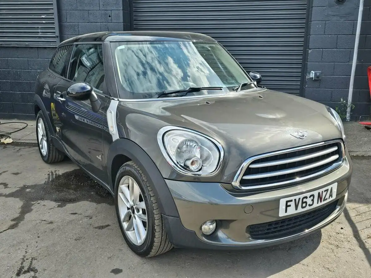 2013-mini-paceman-16td-cooper-d-4x4-all4-big-6