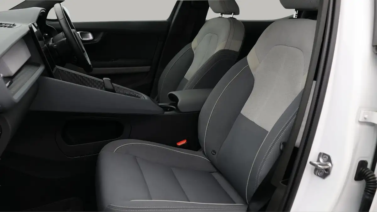 2022-polestar-polestar-2-e-ps2-165kw-standard-single-hatchback-big-13