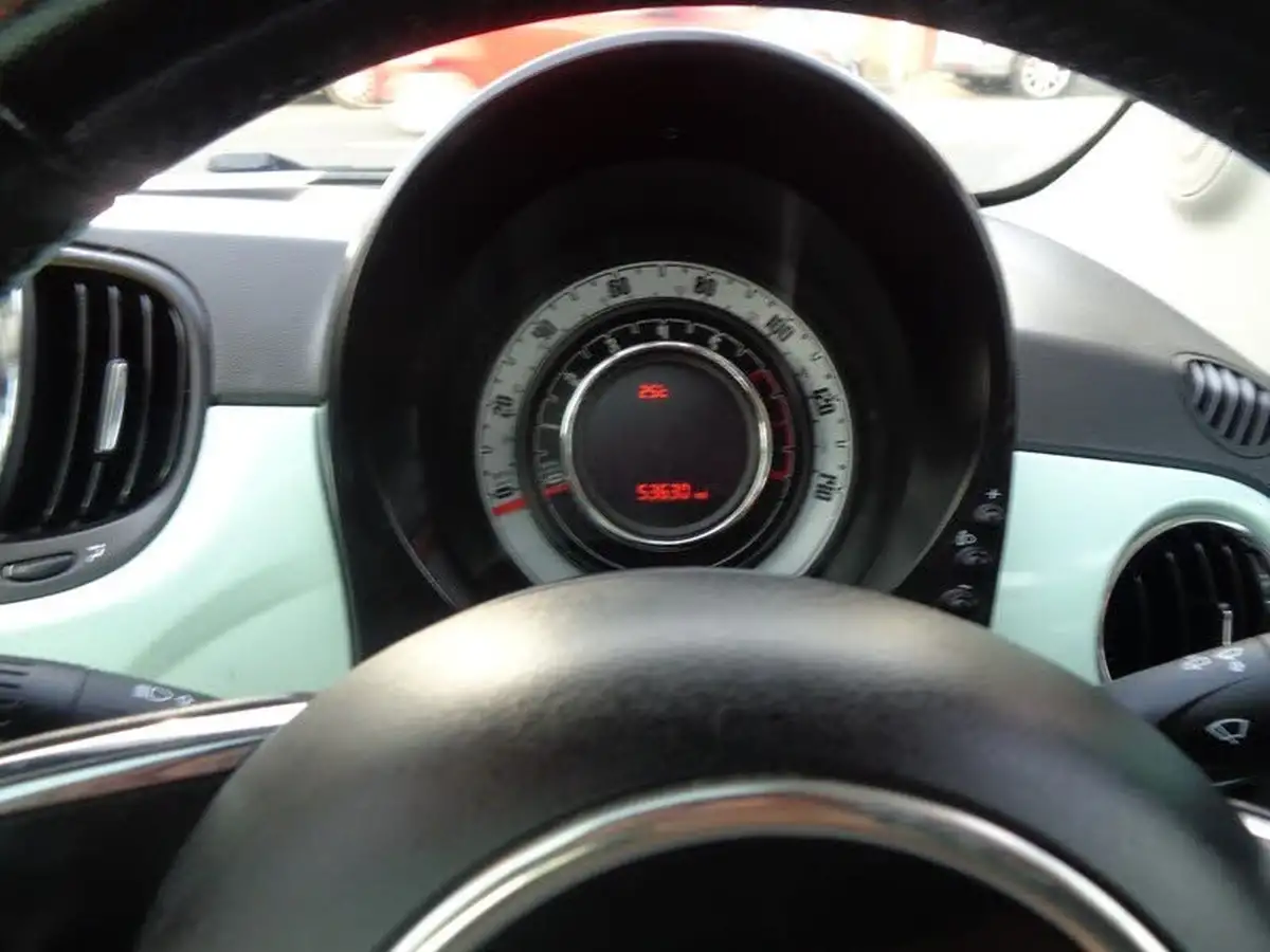 2017-fiat-500-12-lounge-big-8