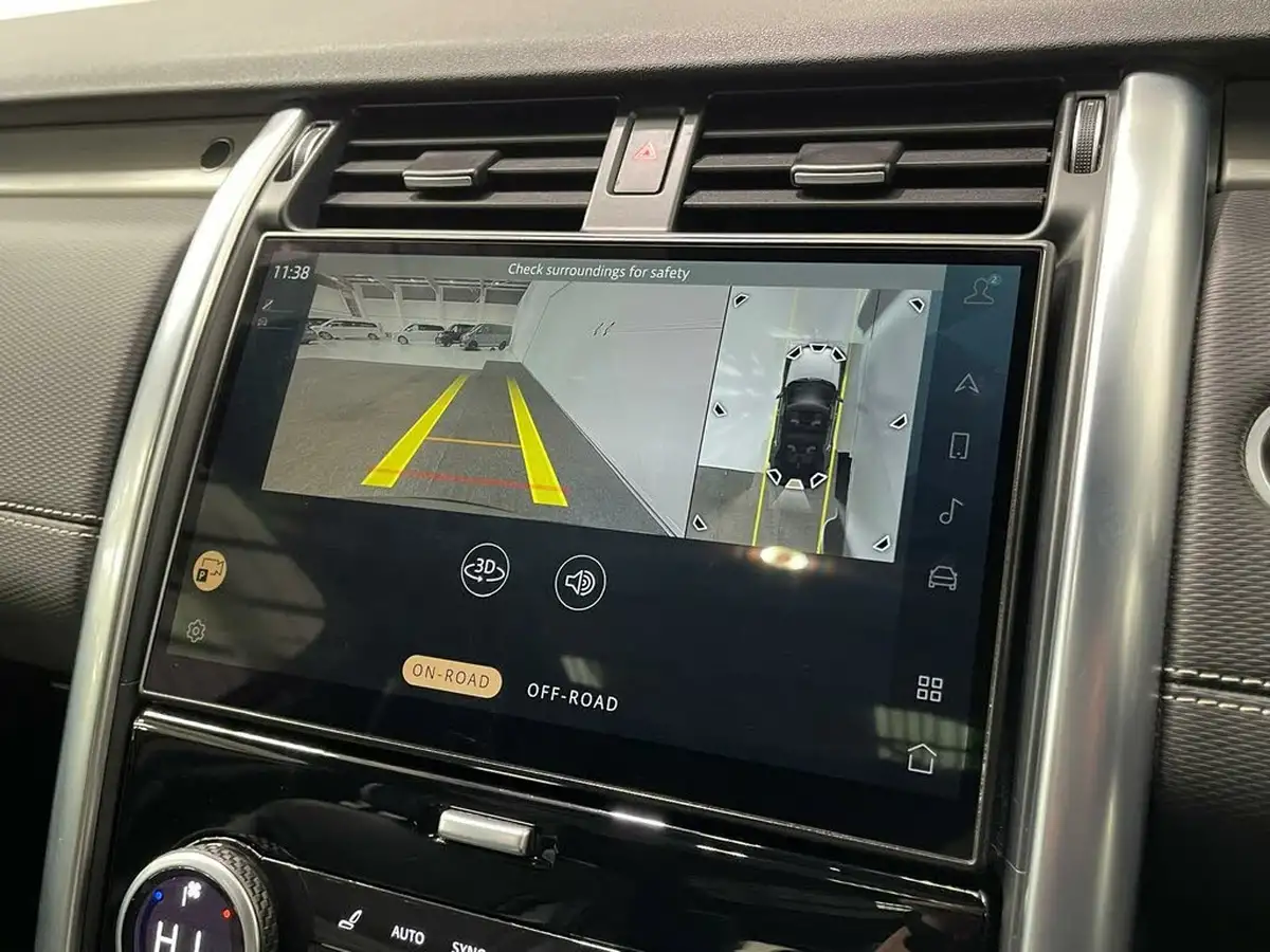 2021-land-rover-discovery-30-d300-r-dynamic-hse-big-13