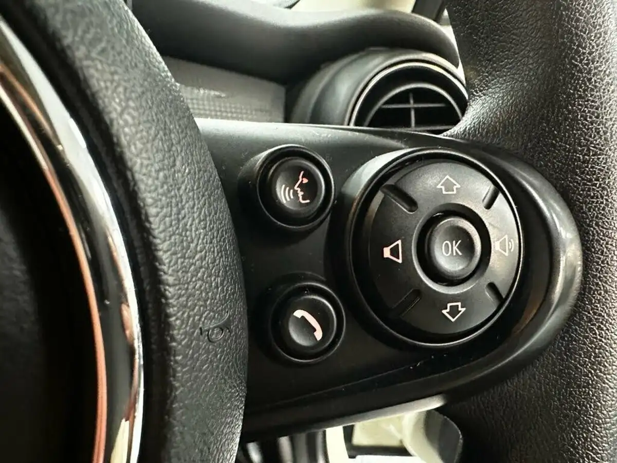 2019-mini-cooper-15-cooper-classic-hatchback-5d-auto-big-37