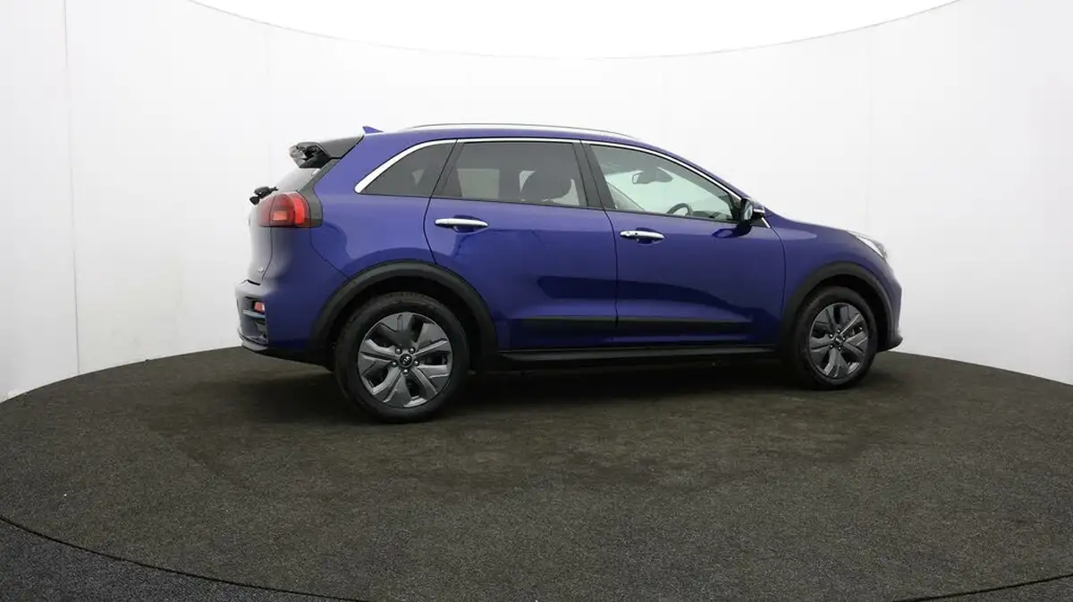 2021-kia-e-niro-ev-3-big-27