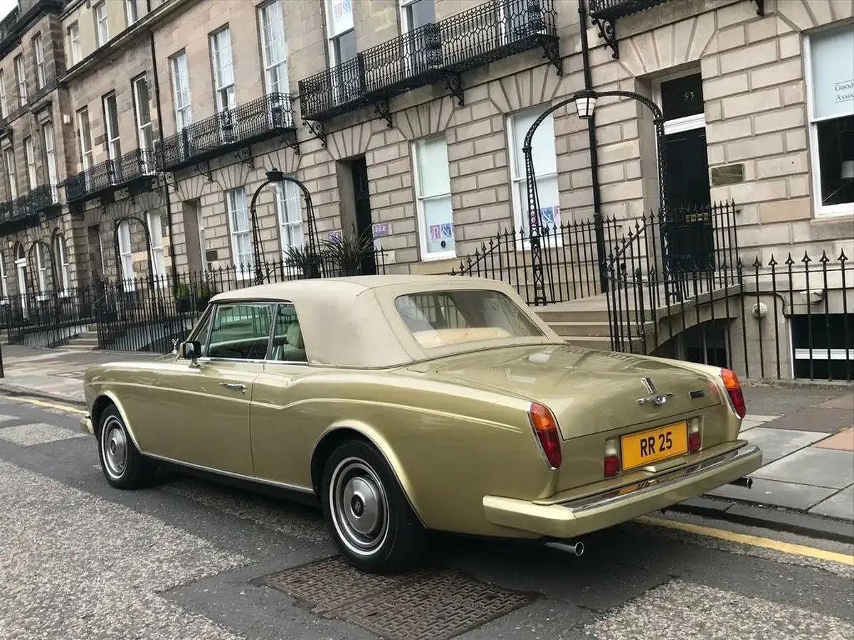 1985-rolls-royce-corniche-68-big-5