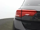 2021-volkswagen-t-roc-15-tsi-black-edition-small-38