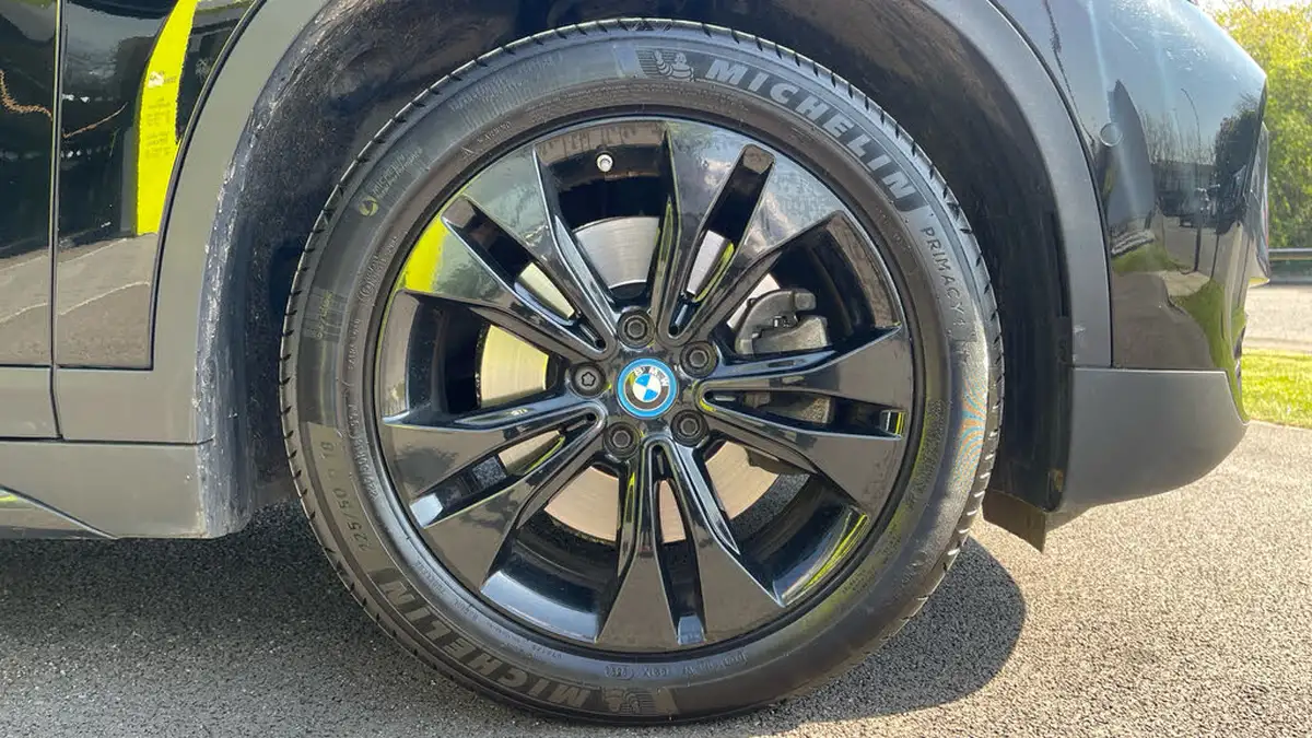 2022-bmw-x1-15-xdrive-25e-phev-sport-big-19