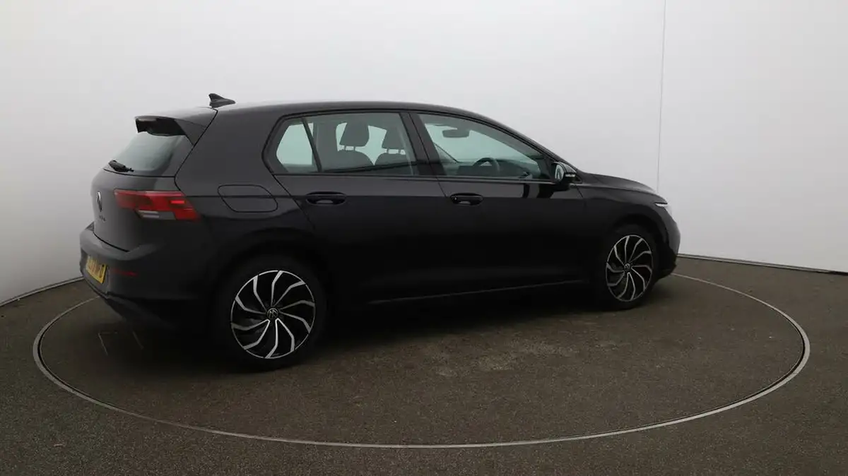 2024-volkswagen-golf-10-tsi-life-hatchback-big-43