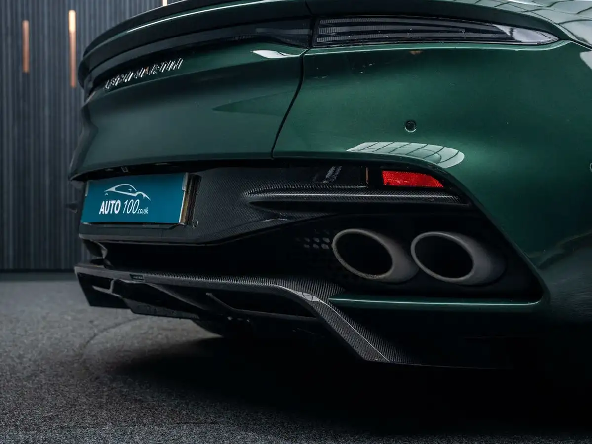 2022-aston-martin-dbs-52-v12-superleggera-volante-big-34