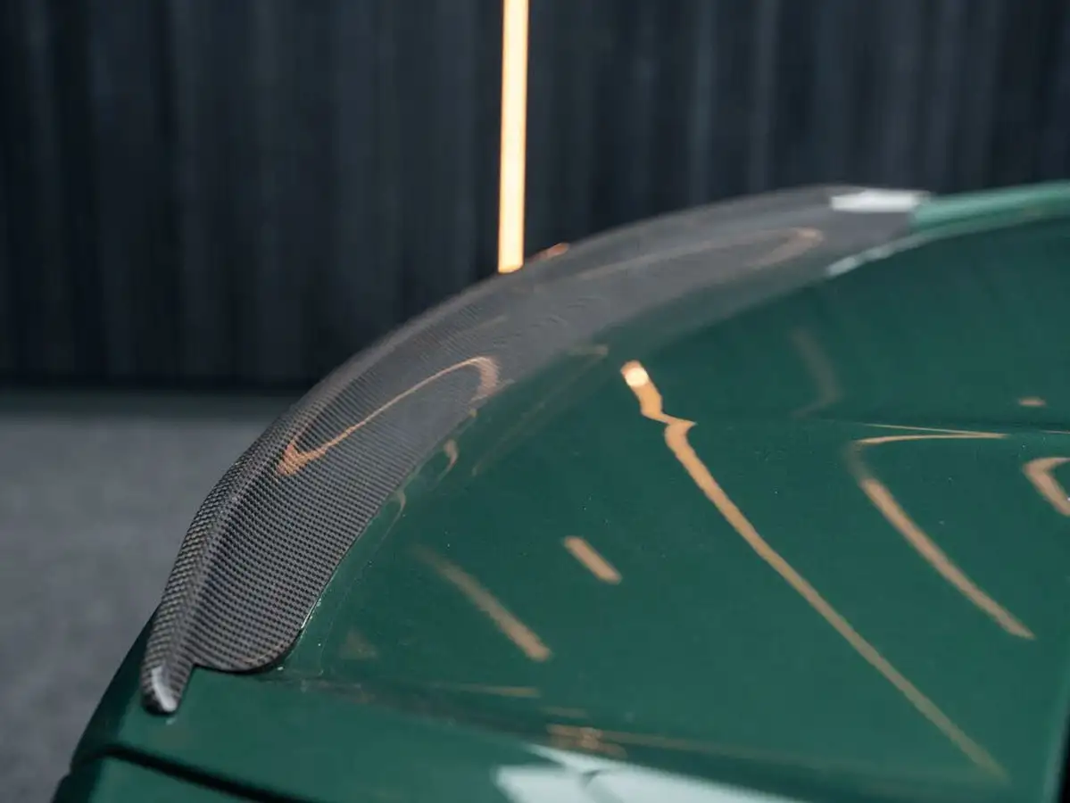 2022-aston-martin-dbs-52-v12-superleggera-volante-big-10