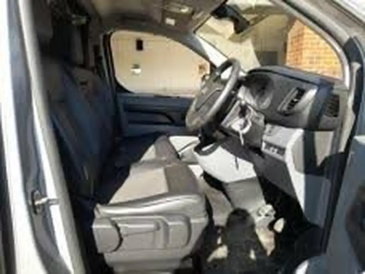 2022-vauxhall-vivaro-20td-3100-l1h1-elite-big-9