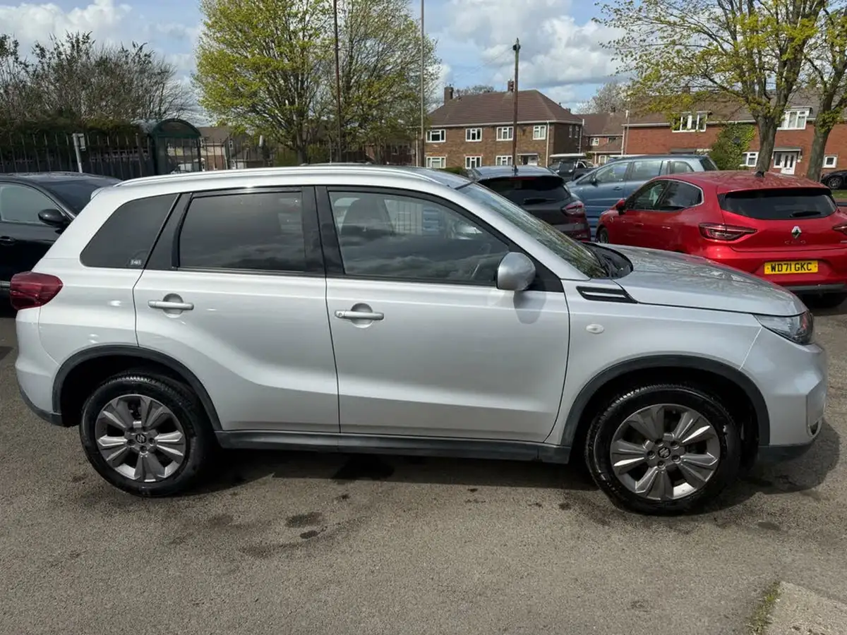 2021-suzuki-vitara-14-boosterjet-sz-t-big-17