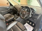 2016-vauxhall-zafira-tourer-14i-16v-turbo-sri-small-11