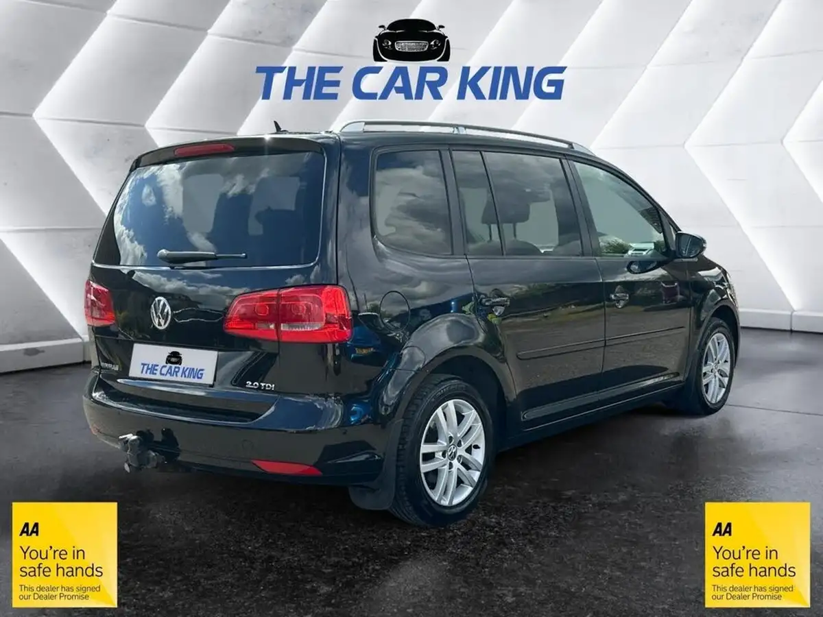 2013-volkswagen-touran-20td-se-big-7