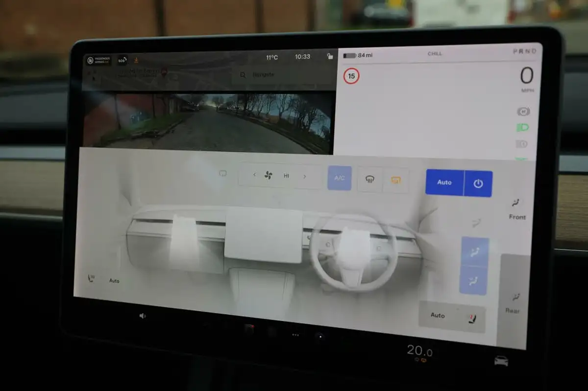 2020-tesla-model-3-e-long-range-big-17