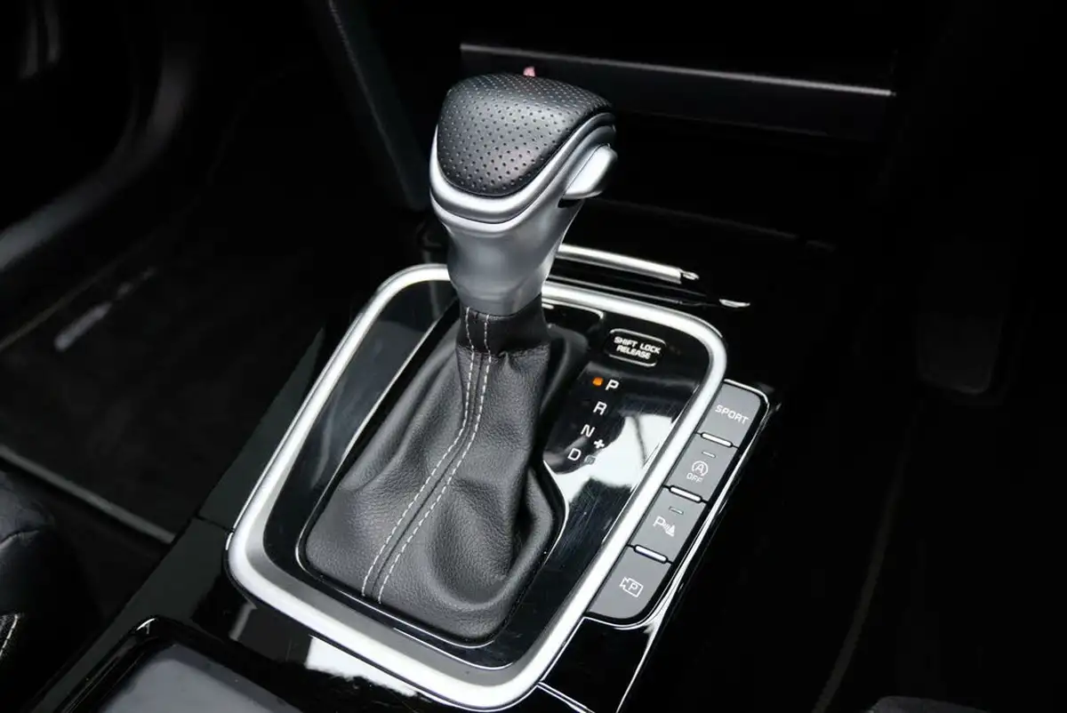 2024-kia-pro-ceed-15-t-gdi-gt-line-s-158bhp-big-22