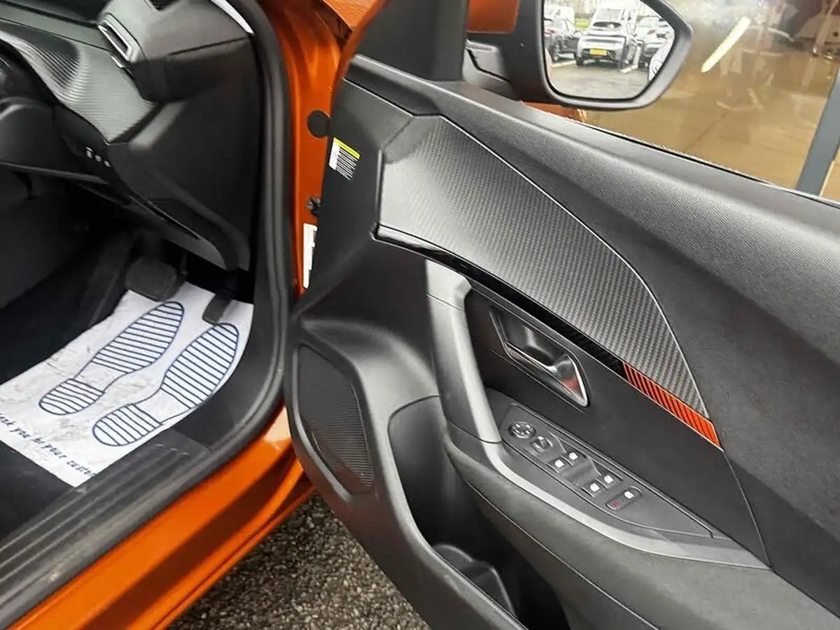 2021-peugeot-2008-suv-e-active-big-26