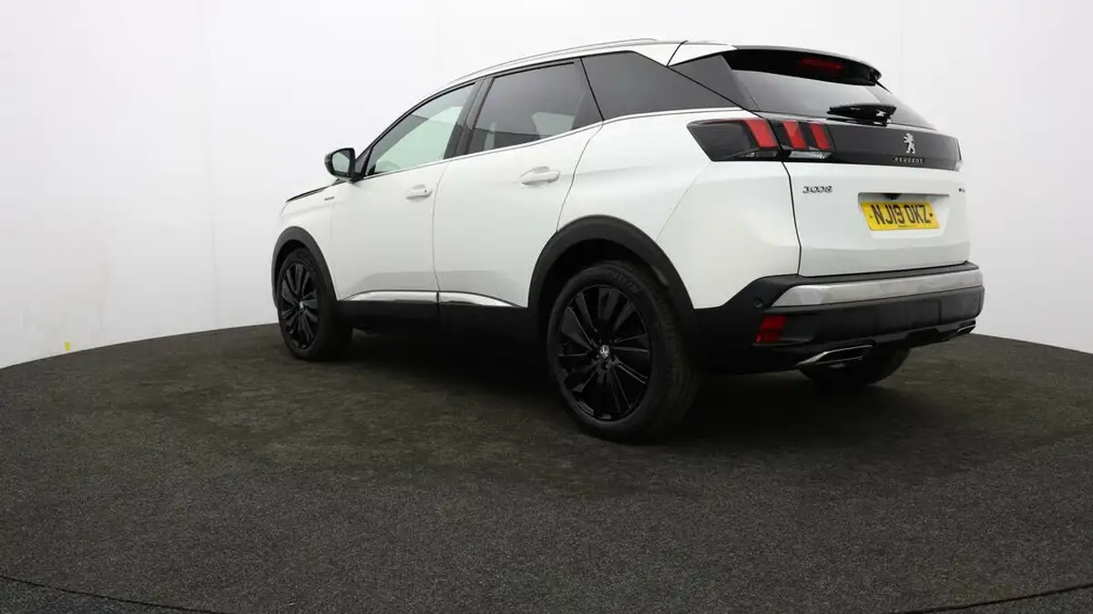 2019-peugeot-3008-suv-12-puretech-gt-line-big-4