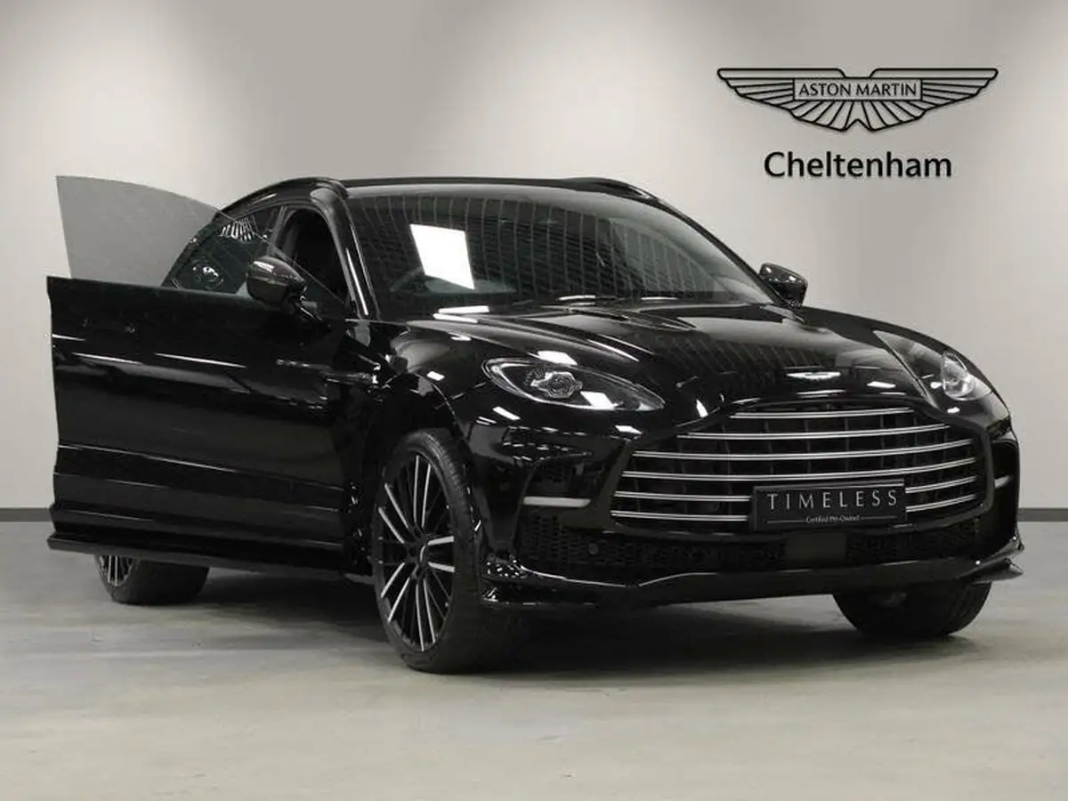 2024-aston-martin-dbx-40-v8-big-25