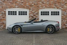 2016-ferrari-california-39-t-small-14