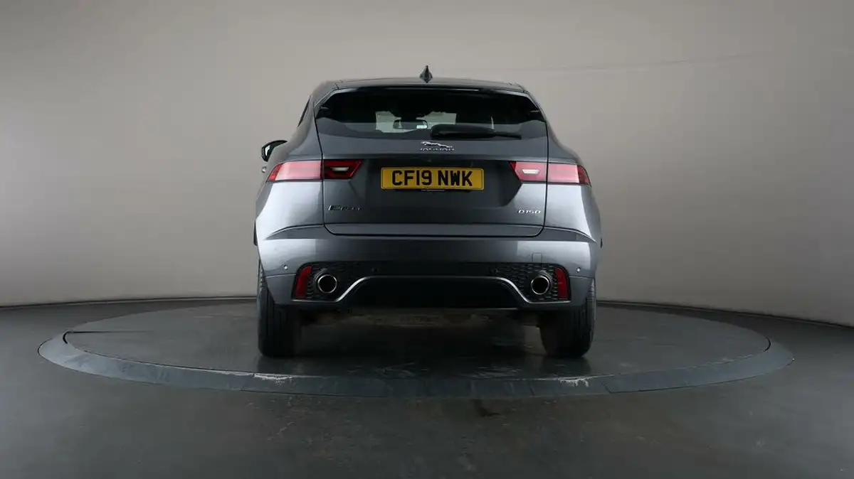 2019-jaguar-e-pace-20-i4d-r-dynamic-150ps-big-28
