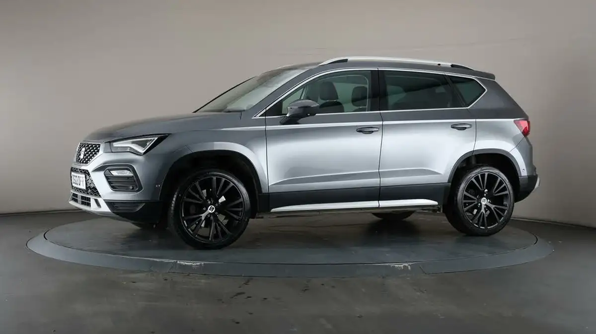 2022-seat-ateca-15-ecotsi-xperience-lux-dsg-big-32
