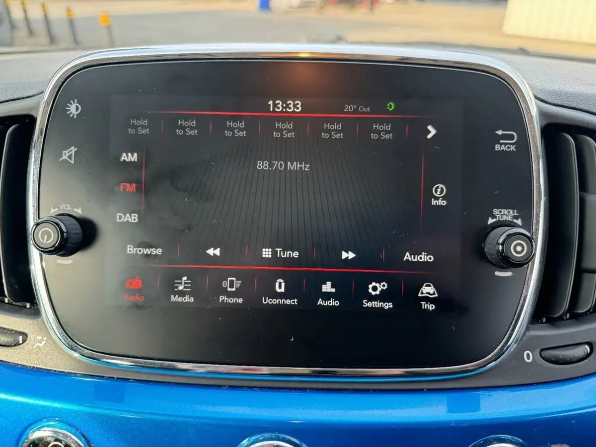 2017-fiat-500-12-mirror-big-13