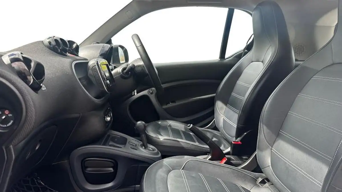 2019-smart-fortwo-10-prime-premium-coupe-twinamic-big-2