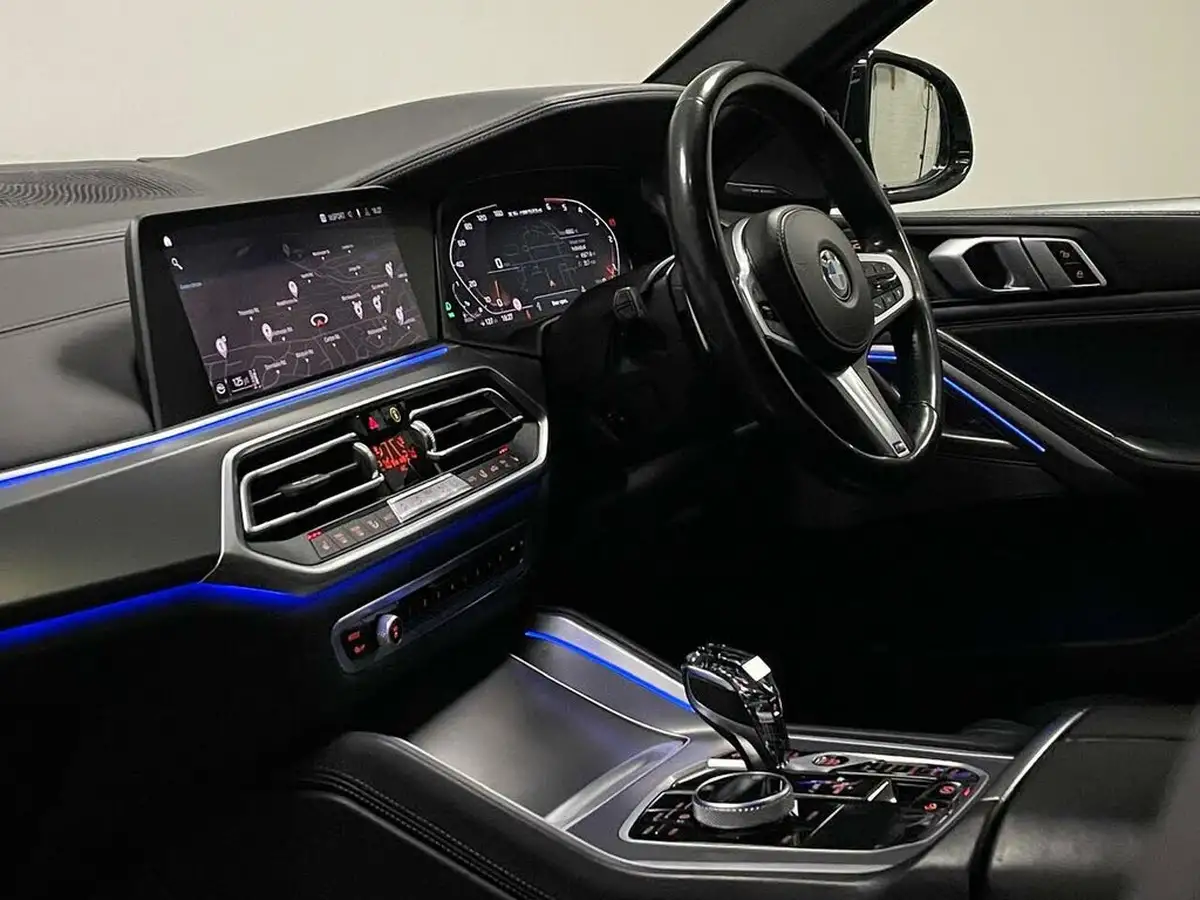 2020-bmw-x6-30td-m50d-big-23