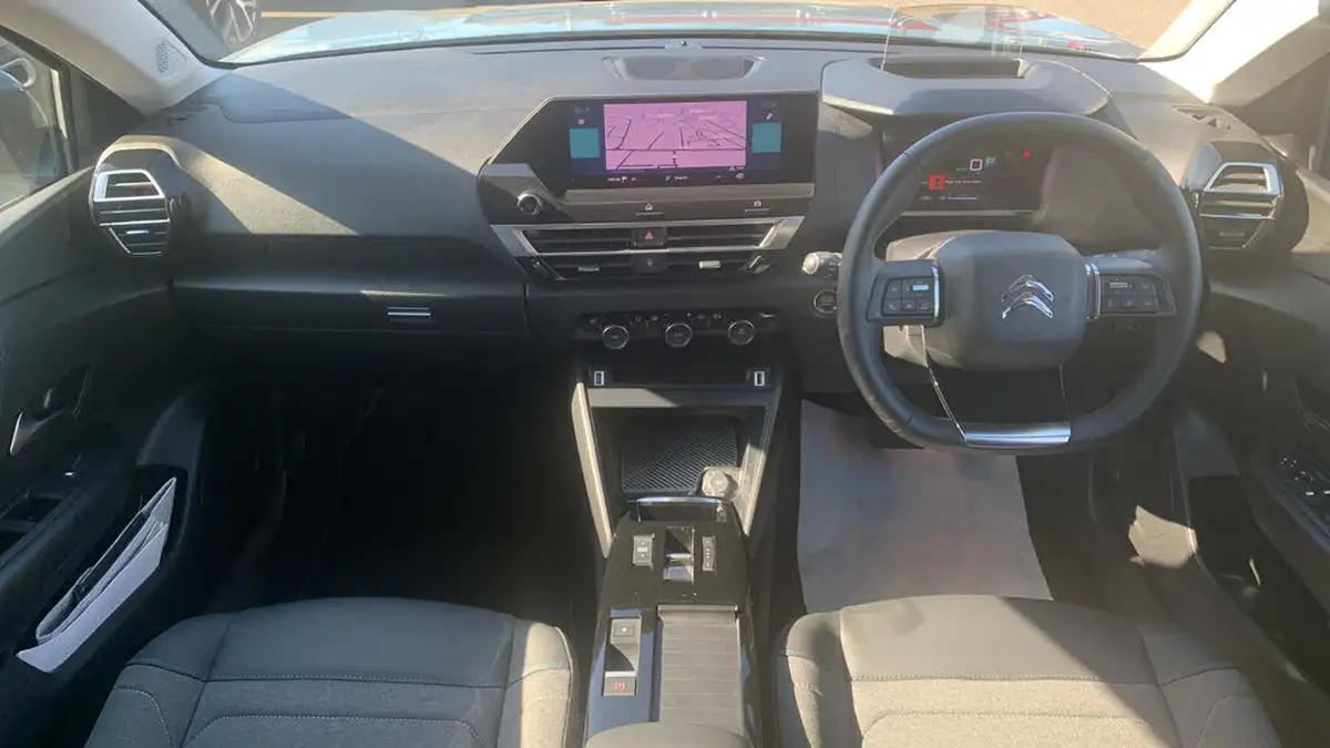 2023-citroen-c4-e-c-series-edition-big-3