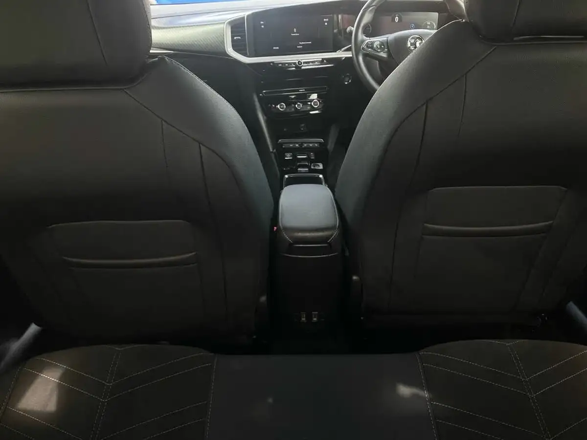 2023-vauxhall-mokka-e-ultimate-big-39