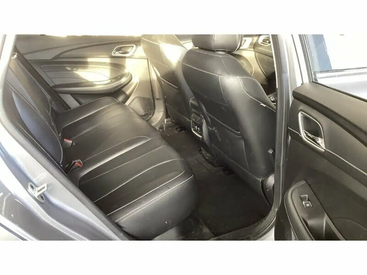 2022-mg-mg5-e-exclusive-ev-long-range-big-5