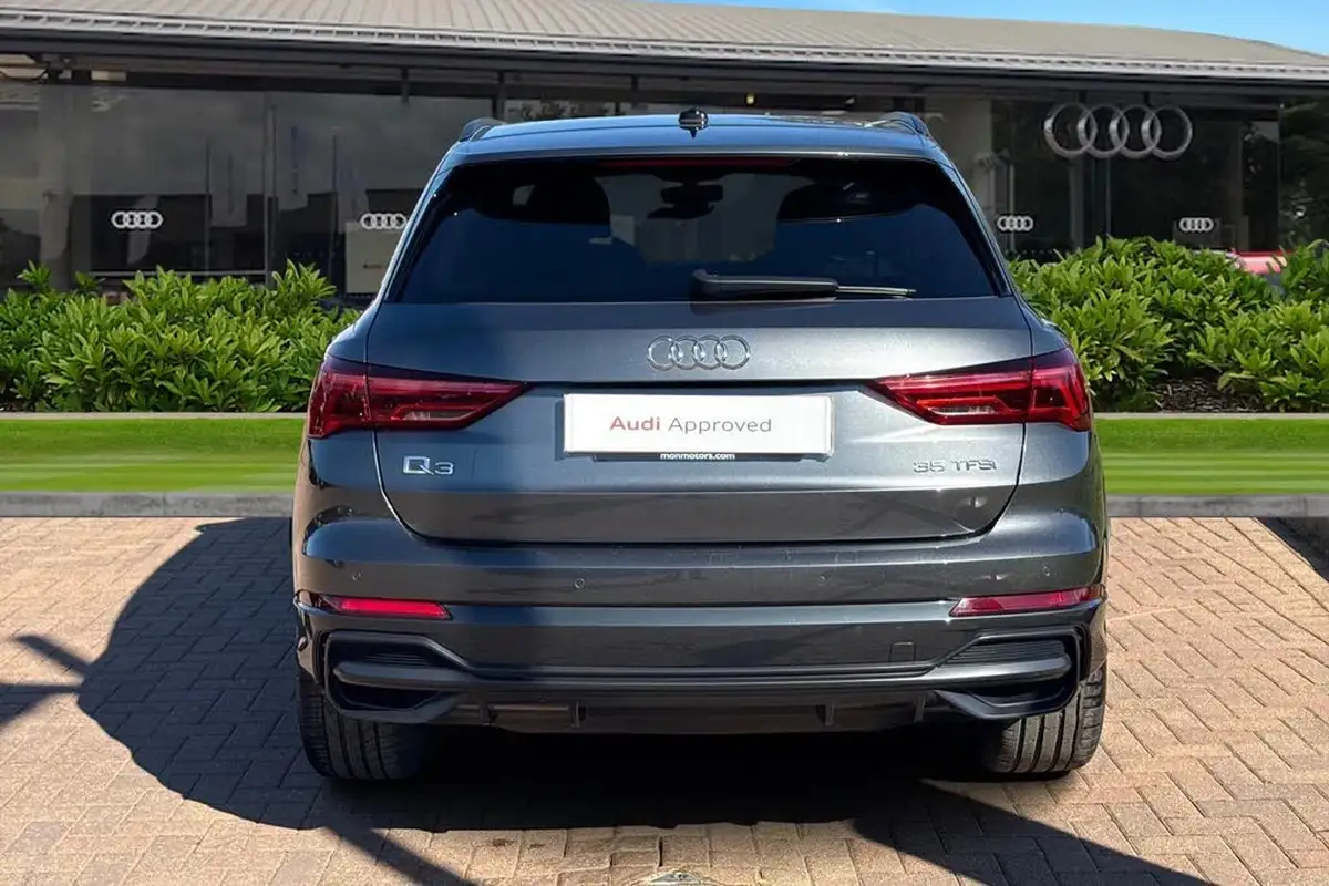2022-audi-q3-15-35-tfsi-black-edition-codcomfort-sound-pack-sportback-big-3