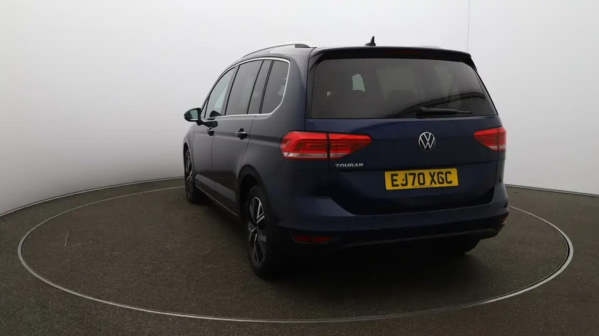 2021-volkswagen-touran-15-tsi-sel-dsg-big-53