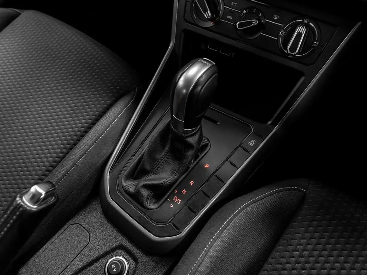2018-volkswagen-polo-10-tsi-se-dsg-big-32