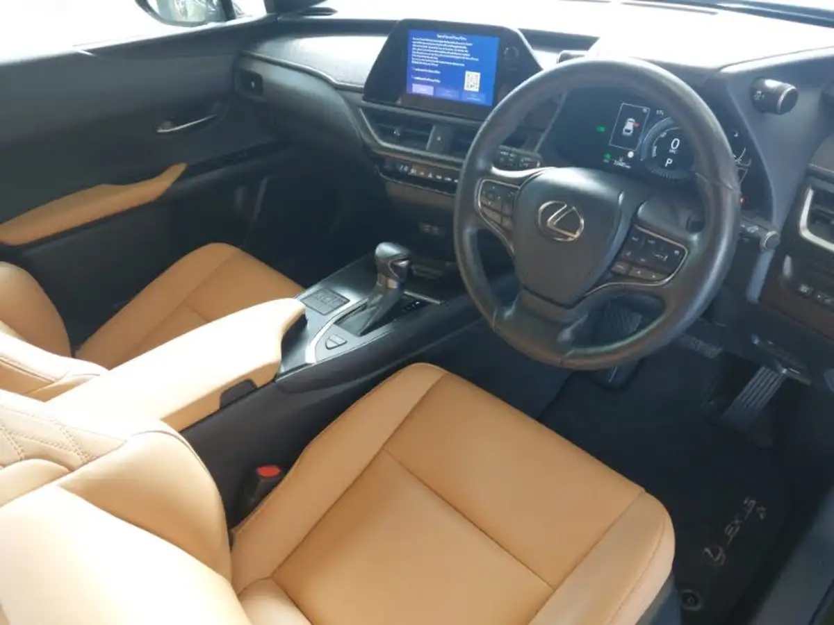 2023-lexus-ux-250h-20-f-sport-design-big-10