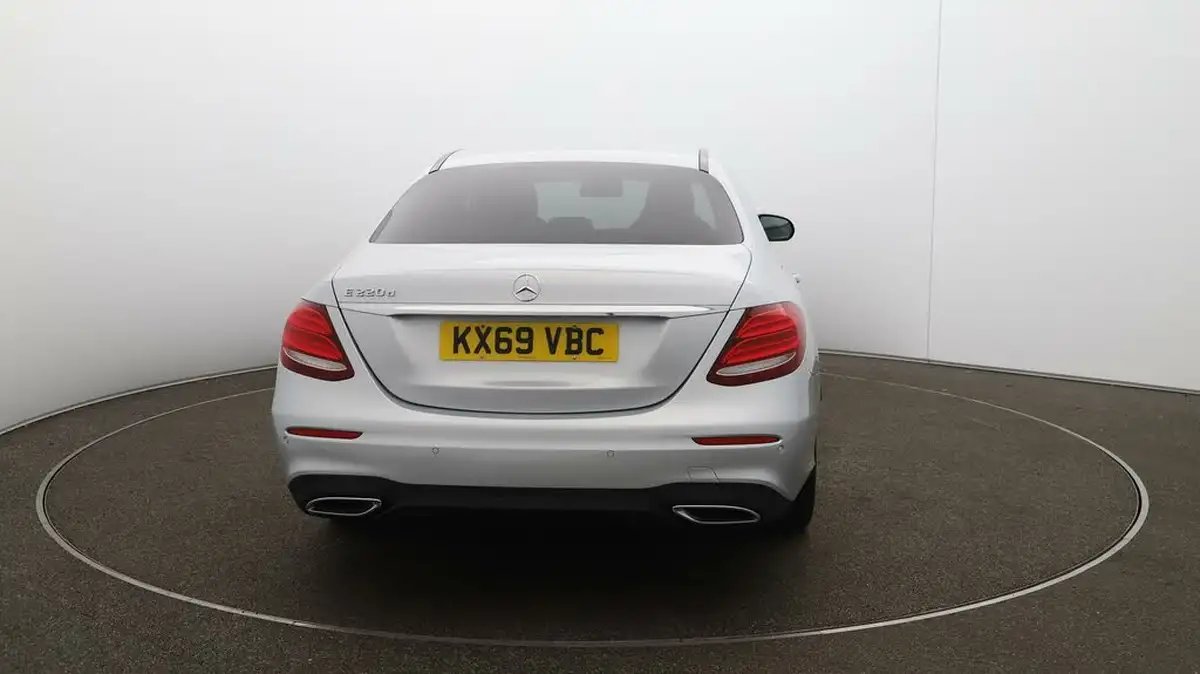 2019-mercedes-benz-e-class-20d-e220d-amg-line-night-edition-premium-saloon-4d-big-48